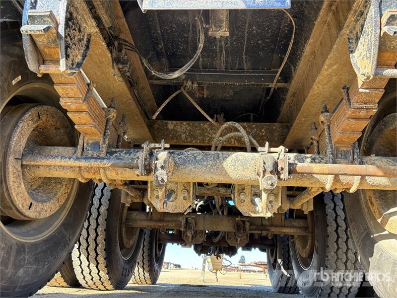  Langfab 16 ft Tri/A Pup Dump Trailer مقطورات قلابة