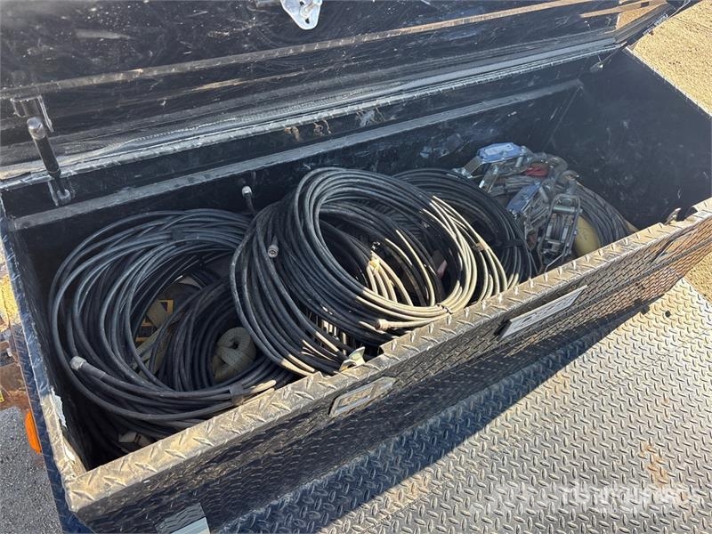 Lattice LS-106 Tri/A Portable Communications Tower Other trailers
