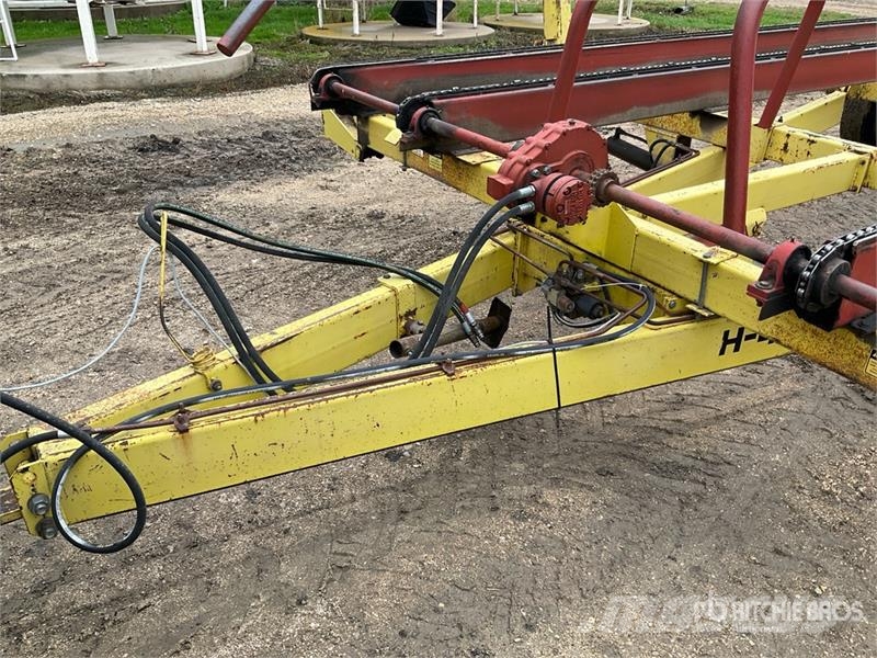 Laurier H-4250 Hydraulic 16 Bale Mover Savikrovės priekabos