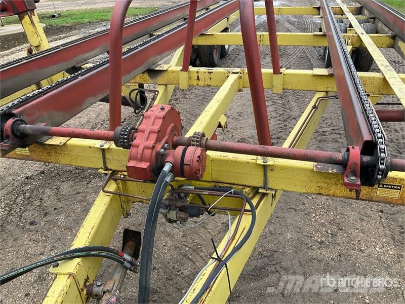 Laurier H-4250 Hydraulic 16 Bale Mover Savikrovės priekabos