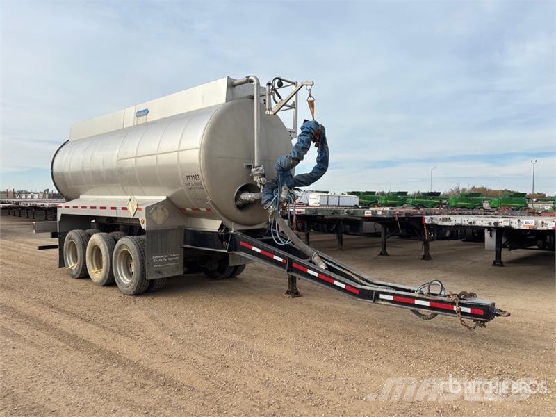  Lazer 150F 22000 L Tri/A Tanker Trailer Tanker trailers