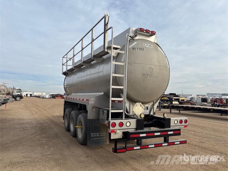  Lazer 150F 22000 L Tri/A Tanker Trailer Tanker trailers