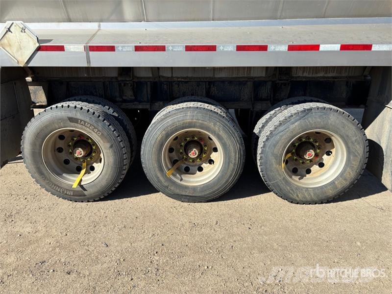 Lazer 150F 22000 L Tri/A Tanker Trailer Rimorchi cisterna