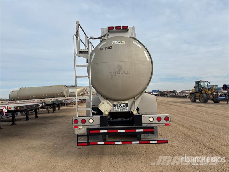  Lazer 150F 22000 L Tri/A Tanker Trailer Tanker trailers