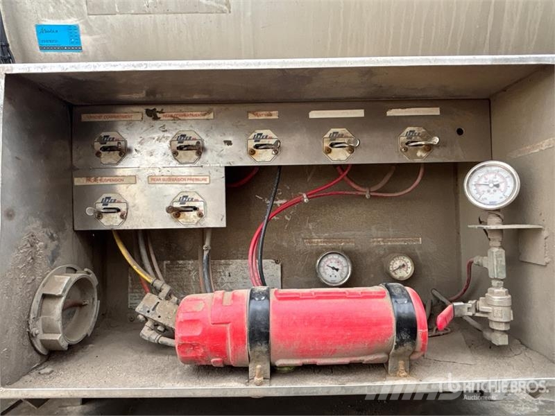  Lazer Inox 32000 L Quad/A Tanker Trailer مقطورات ذات صهاريج