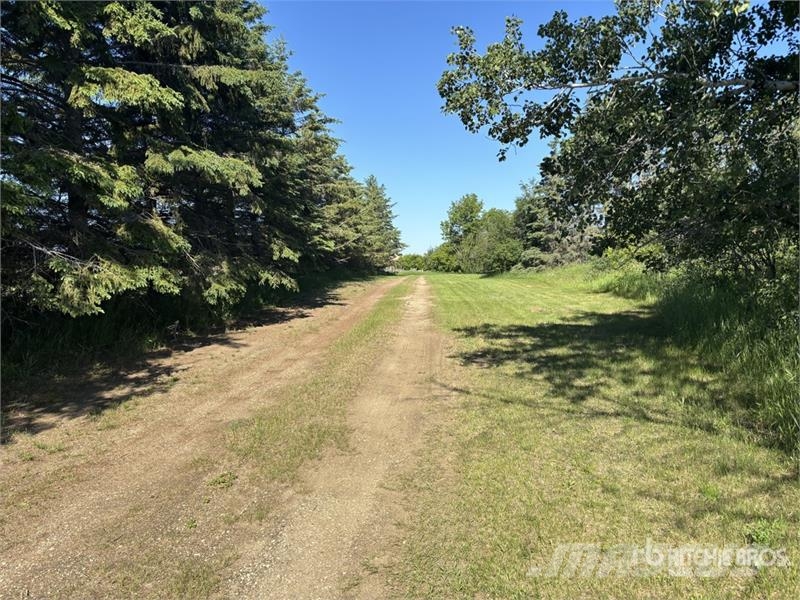 Leask, SK SE 18-47-04-W3 Ext 218 149.11 +/- Acres Další