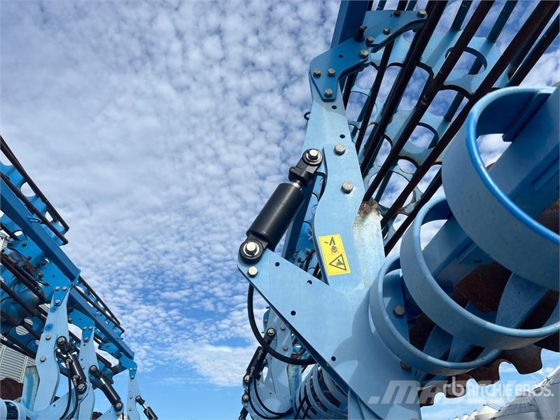 Lemken Gigant 10 32 ft High-Speed Heliodor Disc Gradas de discos