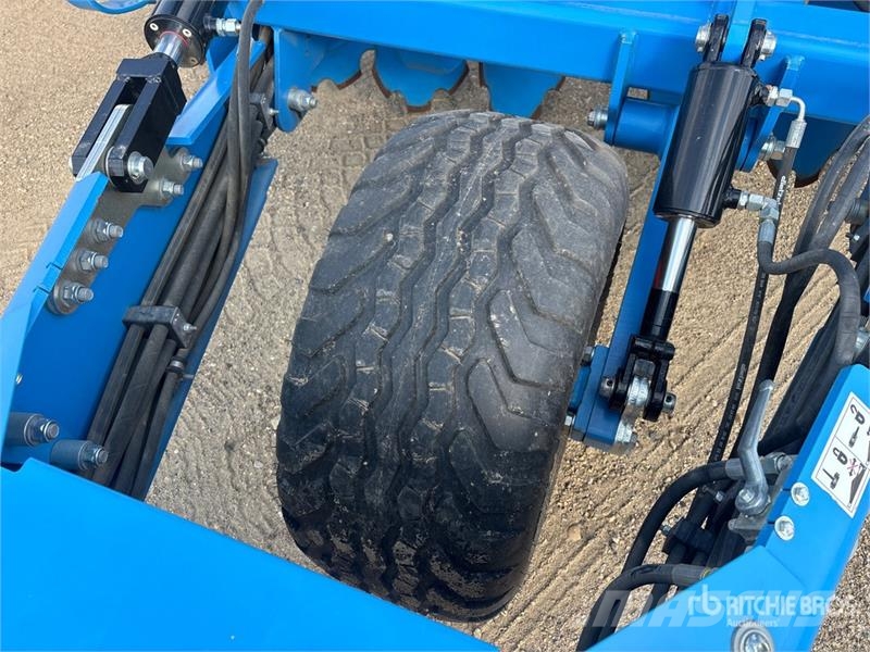 Lemken Koralin 9 22 ft 3-Point Cultivator Kultivátory