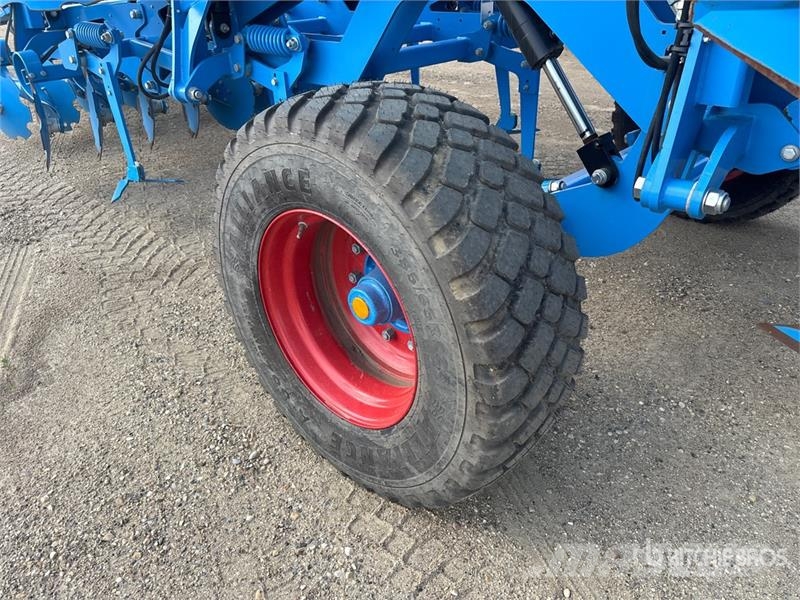 Lemken Koralin 9 22 ft 3-Point Cultivator Kultivátory