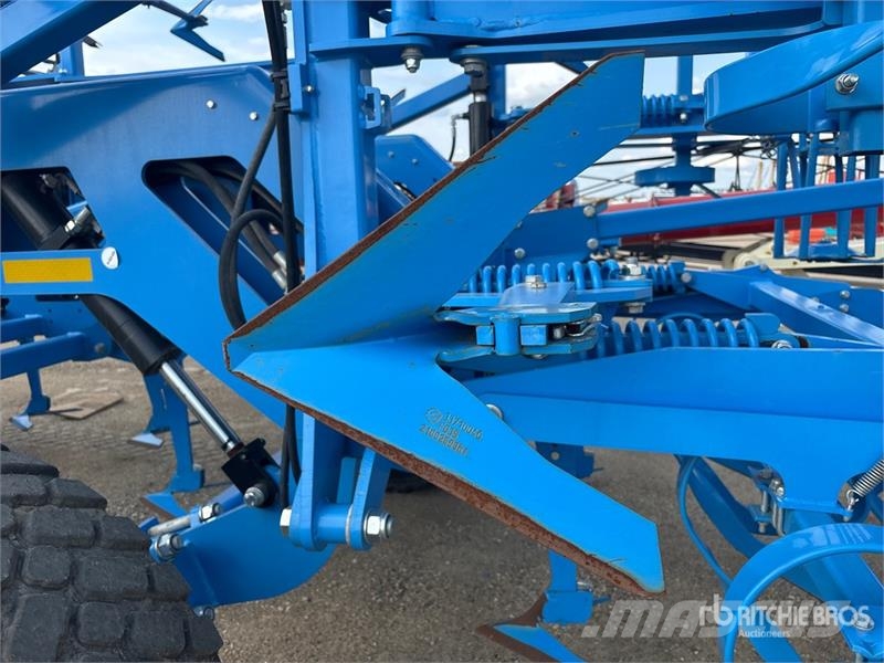 Lemken Koralin 9 22 ft 3-Point Cultivator Kultivátory