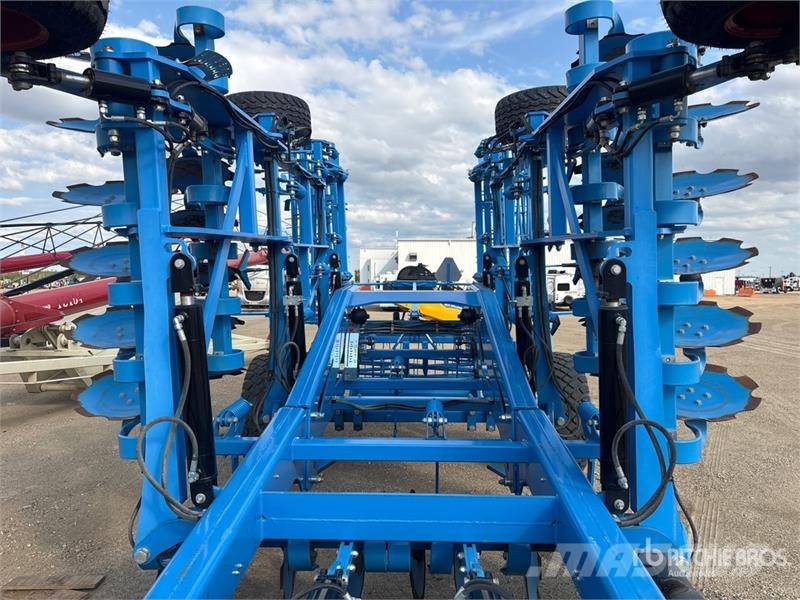 Lemken Koralin 9 22 ft 3-Point Cultivator Kultivátory