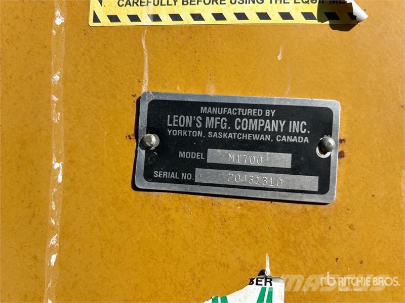 Leon 1700A 4 Tire Hydraulic Pull Scraper (Unused) Strugači