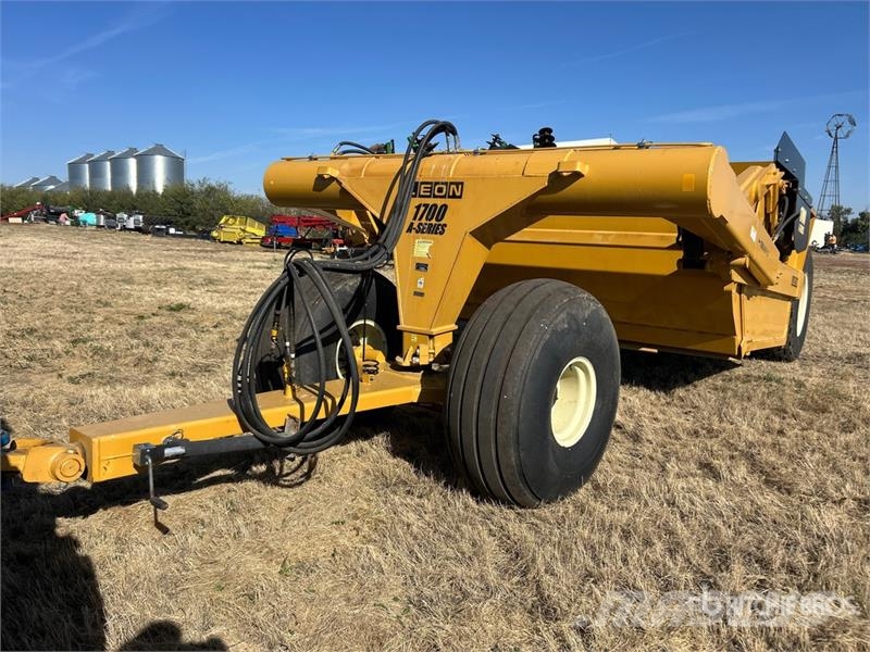 Leon 1700A 4 Tire Hydraulic Pull Scraper (Unused) Strugači