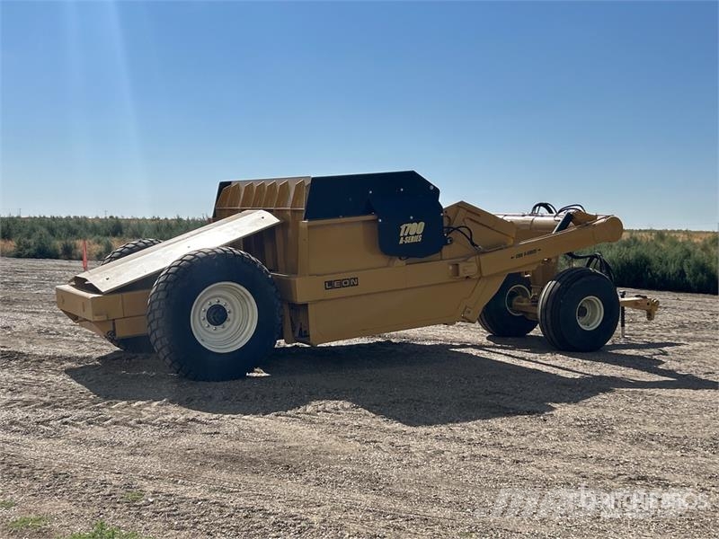 Leon 1700A 4 Tire Hydraulic Pull Scraper (Unused) Strugači