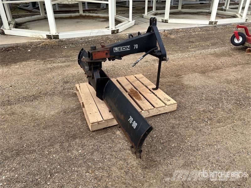 Leon 70-96 96 in 3-Point Land Leveler Rodillos