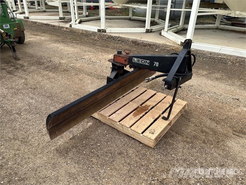 Leon 70-96 96 in 3-Point Land Leveler Rodillos