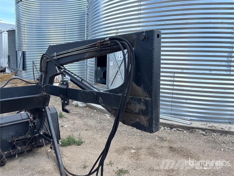 Leon 700 Front Loader Attachment Accessori per pale frontali