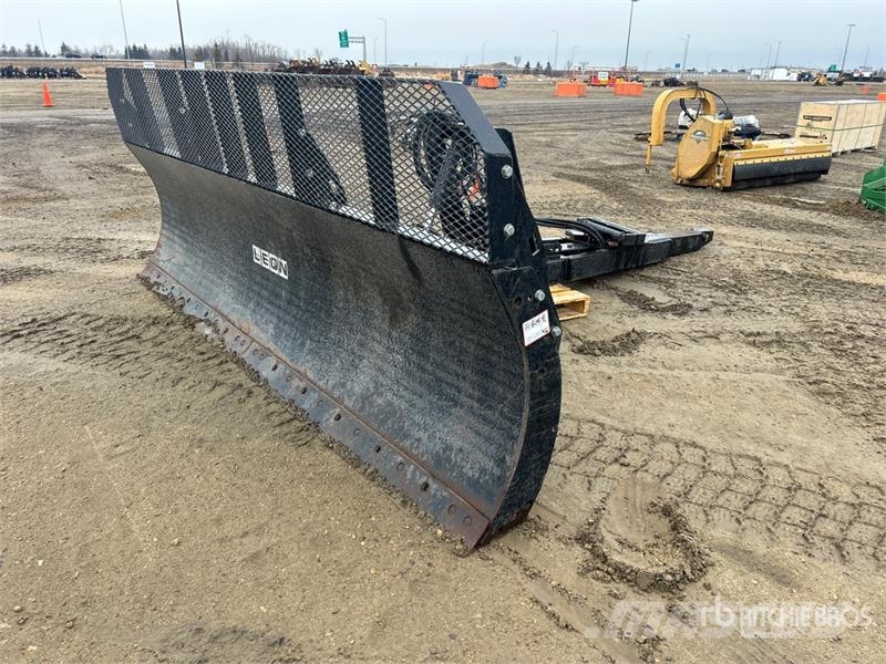 Weltweite Auktionen gebrauchter Leon 775-Q 12 ft 4-Way Tractor Dozer ...