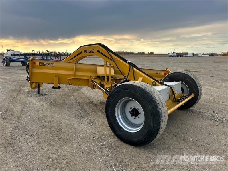 Leon GZ425 2 Tire Hydraulic 14 ft Pull Scraper Skrobaki