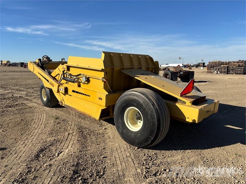 Leon M1000 4 Tire Hydraulic Pull Scraper Földnyesők (szkréperek)