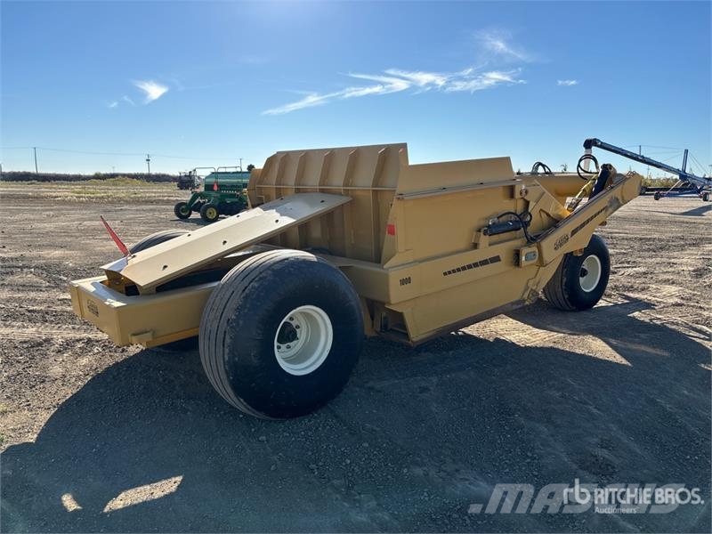 Leon M1000 4 Tire Hydraulic Pull Scraper Földnyesők (szkréperek)