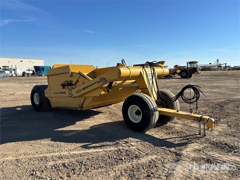 Leon M1000 4 Tire Hydraulic Pull Scraper Földnyesők (szkréperek)