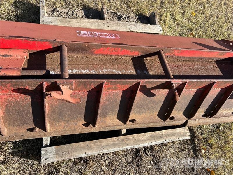 Leon's Tractor Mount & 12 Ft Leon Dozer Blade Other components