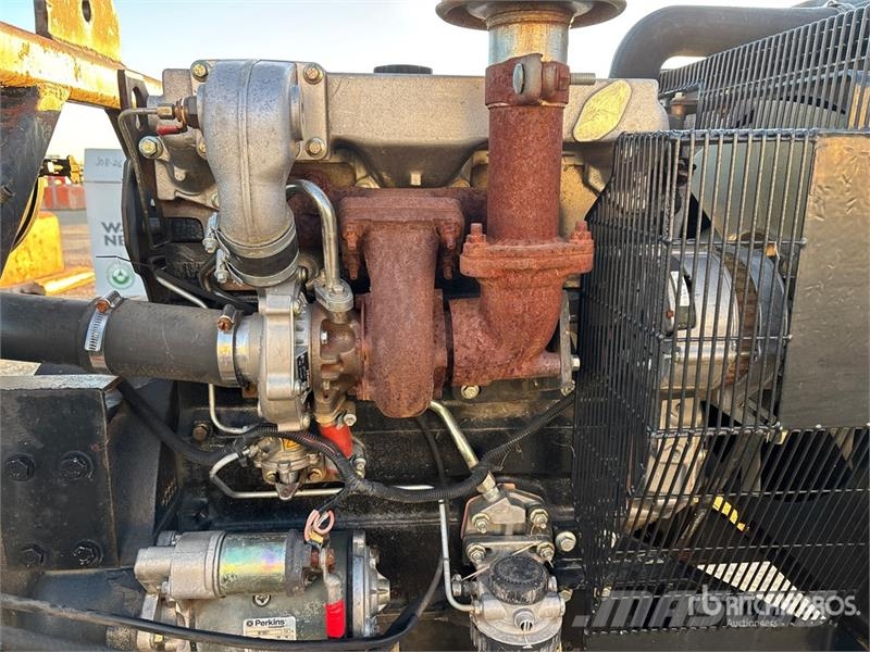 Leroy Somer 75 kW Skid-Mounted Diesel Generator Set مولدات ديزل