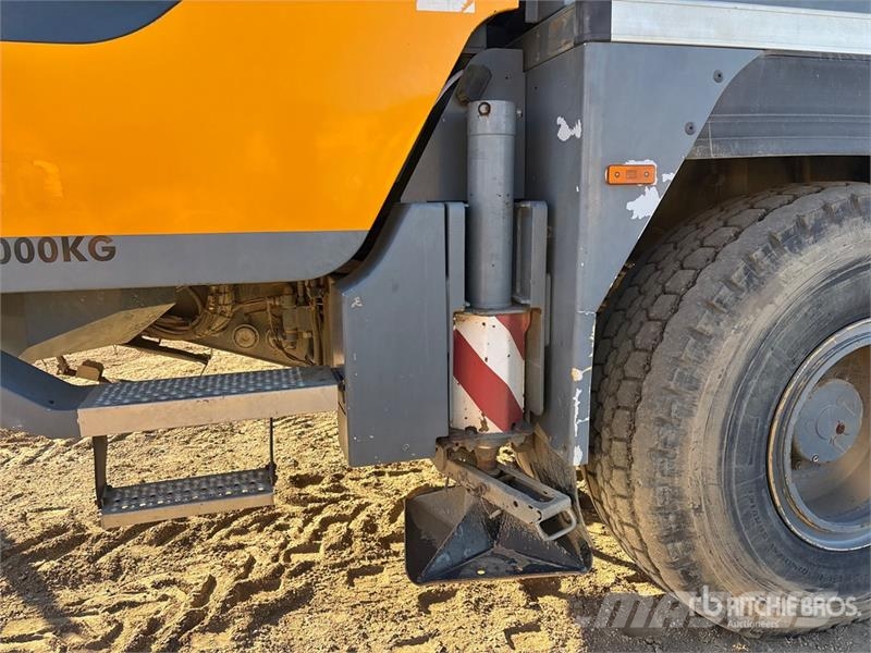 Liebherr LTM1055 107000 lb 6x6x6 All Terrain Crane Rabljene dizalice za težak teren