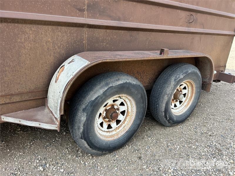 Lift-Off 16 ft T/A Gooseneck Livestock Trailer 動物運輸拖車