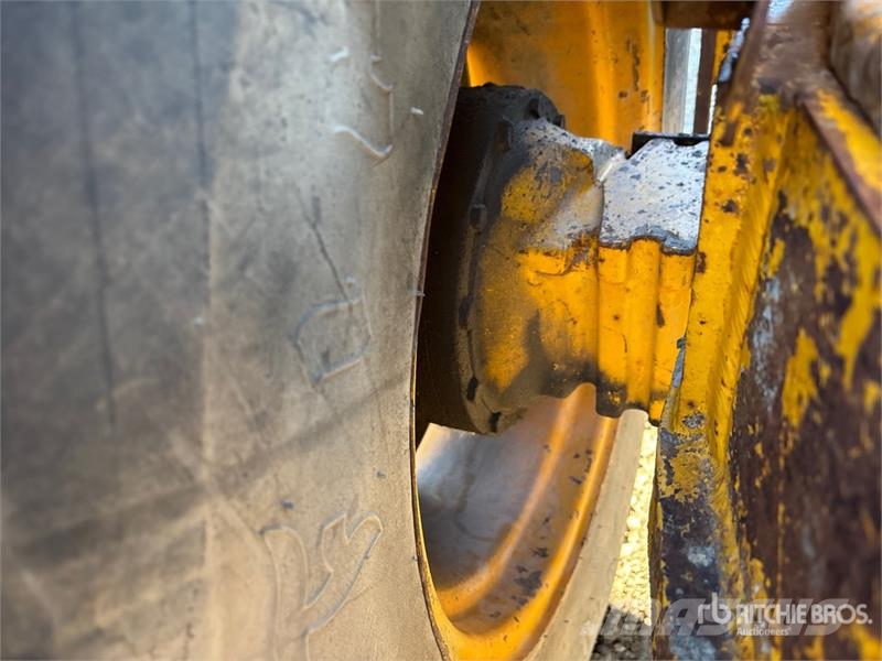 Liftking King LK800 4x2 Rough Terrain Forklift (I Terenski viličar