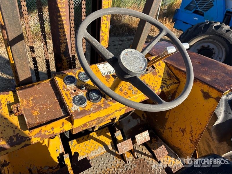 Liftking King LK800 4x2 Rough Terrain Forklift (I Terenski viličar