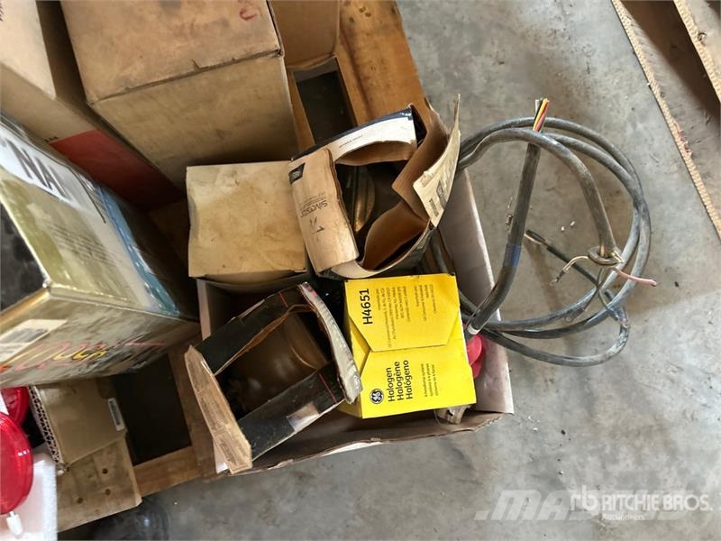 Lights & Kits, Oil & Air Filters 其他組件