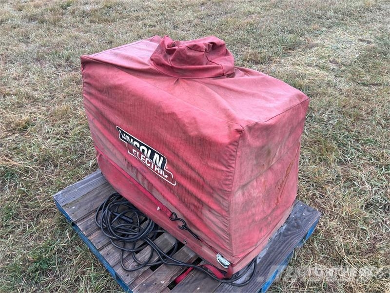 Lincoln 10,000 Plus Eagle 225 A Stick Electric Welder Зварювальні апарати
