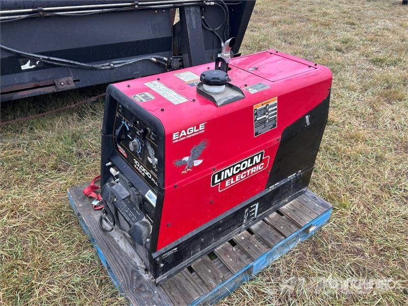 Lincoln 10,000 Plus Eagle 225 A Stick Electric Welder Зварювальні апарати