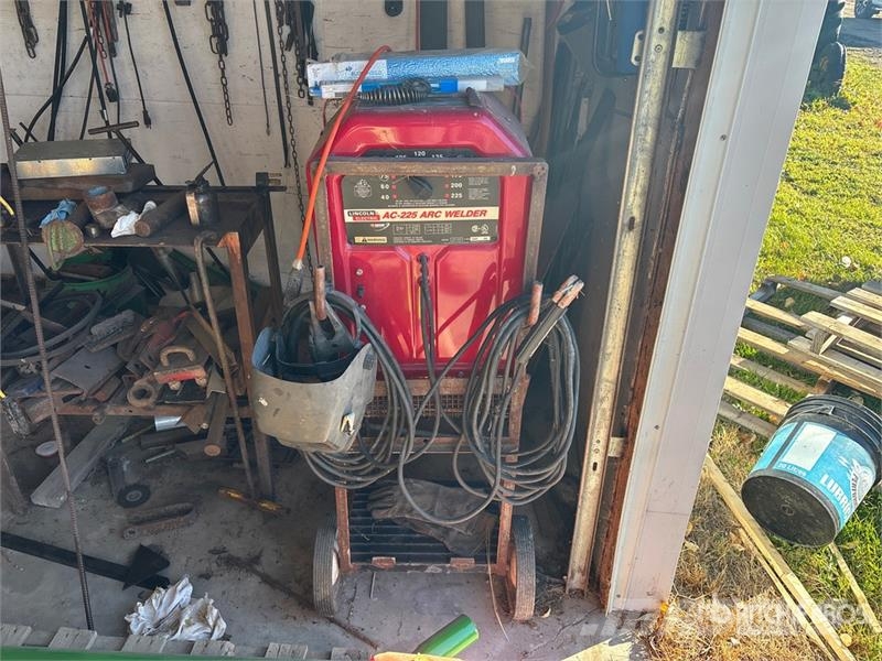 Lincoln AC225 Arc Electric Welder Poste à souder