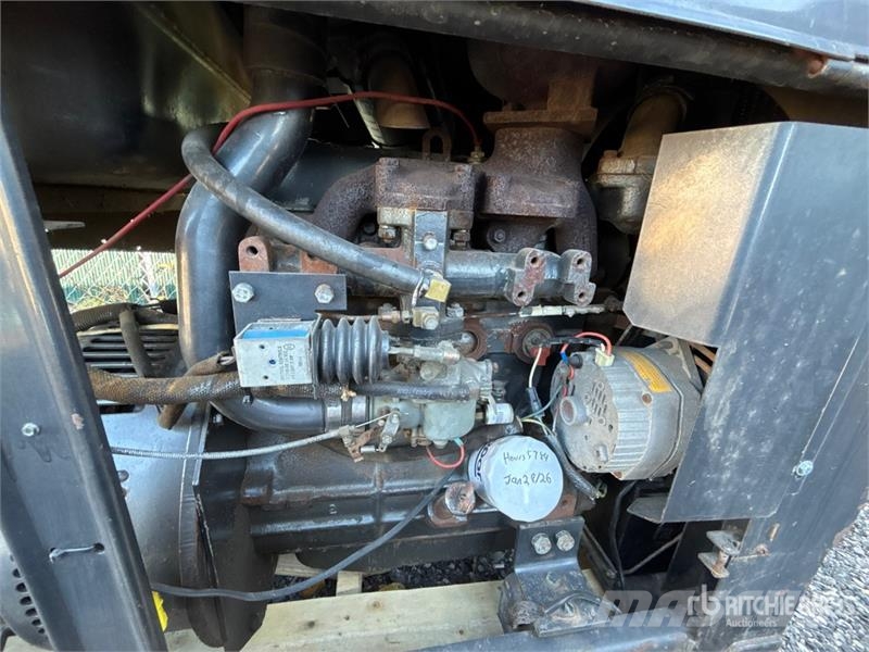 Lincoln Classic I SA200-TM27 Stick Engine Driven Welder Keevitusagregaadid