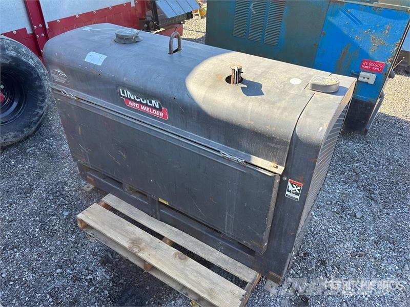 Lincoln Classic III SA300-TM27 Stick Engine Driven Welder Lasapparaten