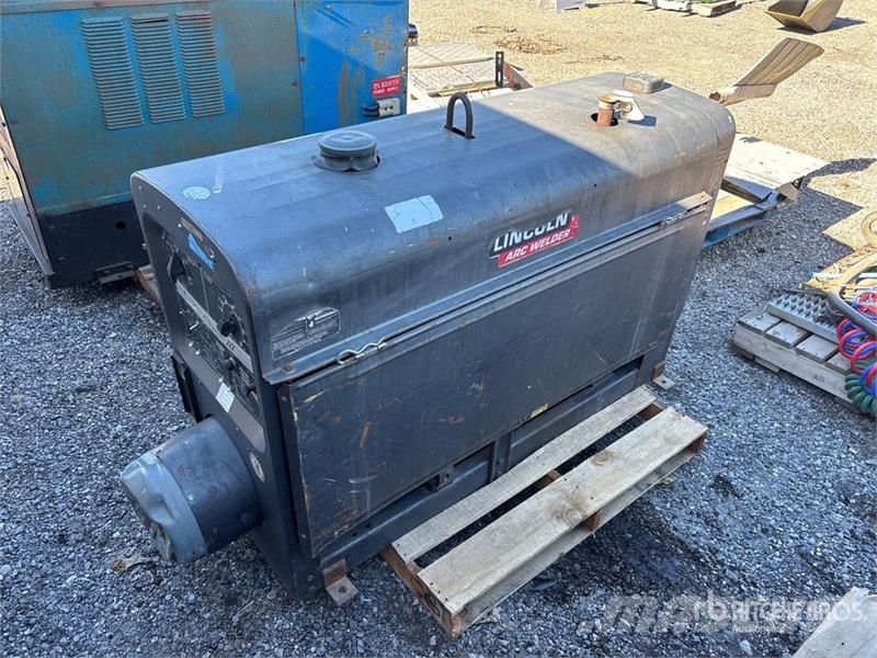 Lincoln Classic III SA300-TM27 Stick Engine Driven Welder Lasapparaten
