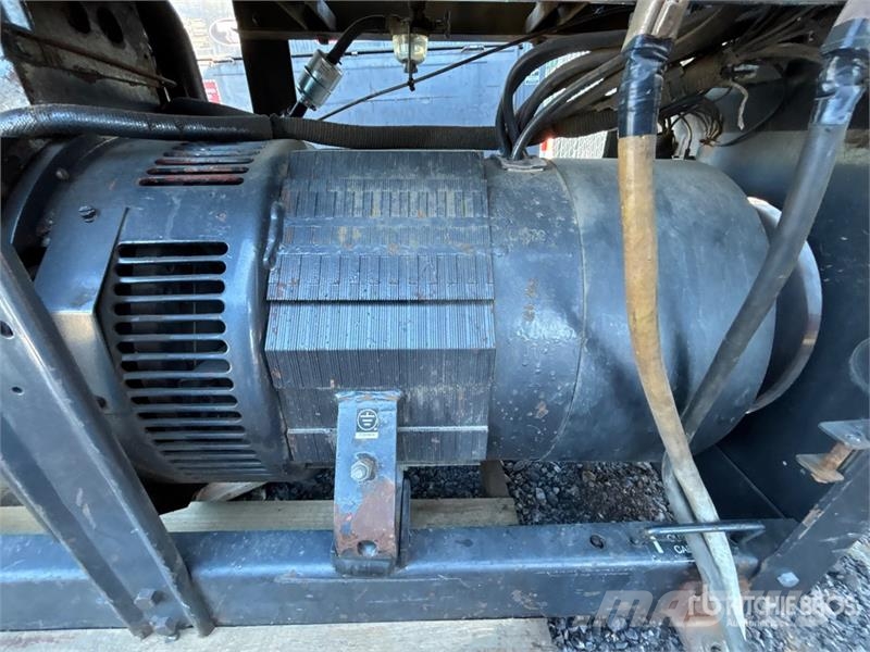Lincoln Classic III SA300-TM27 Stick Engine Driven Welder Lasapparaten