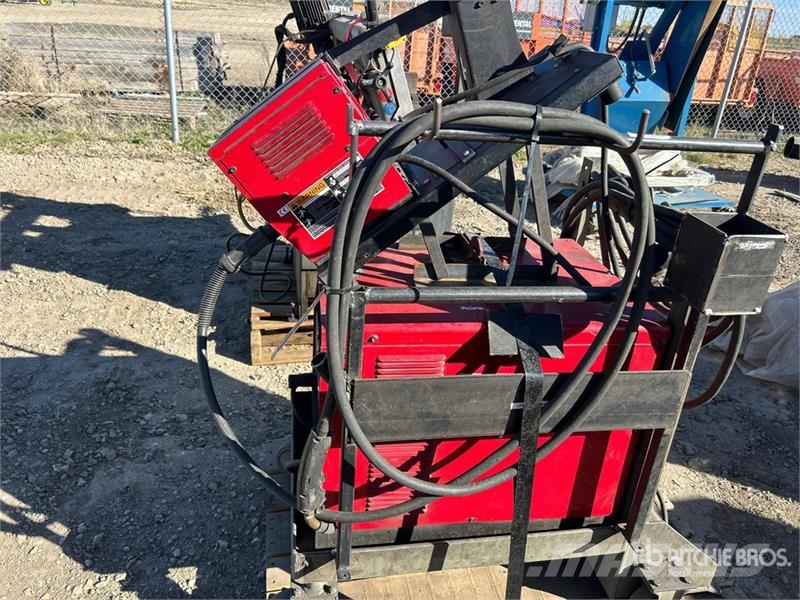 Lincoln CV300 300 A MIG Electric Welder ماكينات لحام