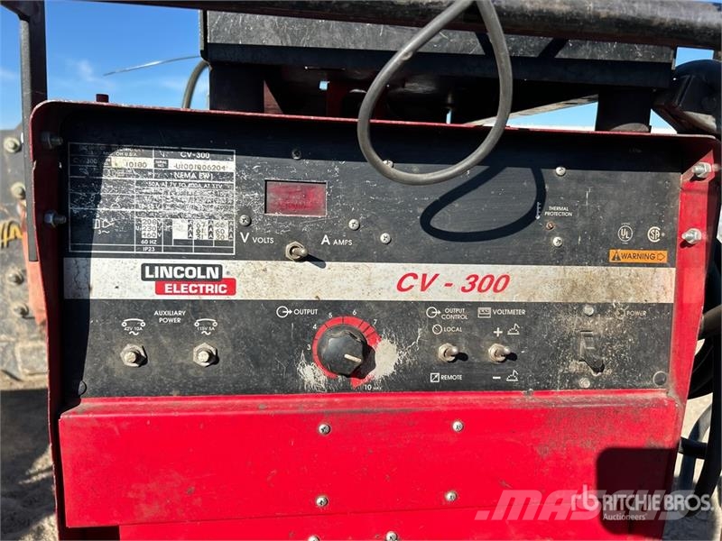 Lincoln CV300 300 A MIG Electric Welder Зварювальні апарати