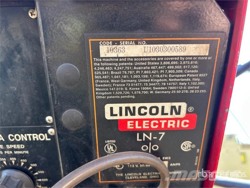 Lincoln CV300 300 A MIG Electric Welder ماكينات لحام