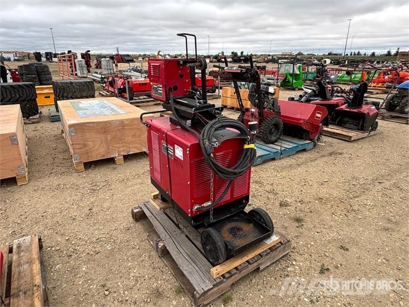 Lincoln CV300 Electric Welder Soldadoras