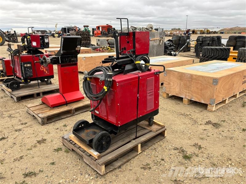 Lincoln CV300 Electric Welder Soldadoras