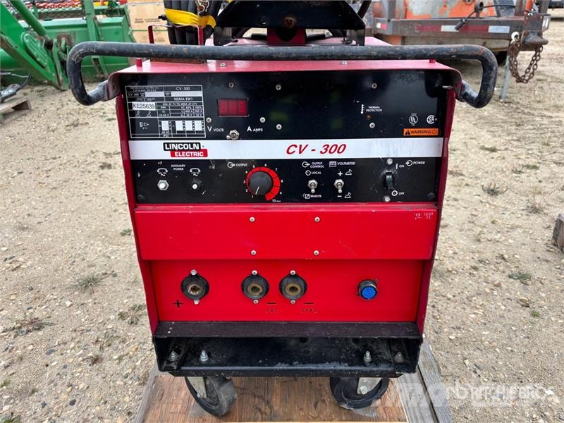 Lincoln CV300 Electric Welder Soldadoras