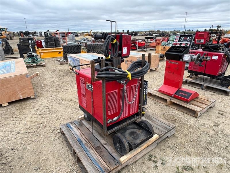 Lincoln CV300 Electric Welder Soldadoras