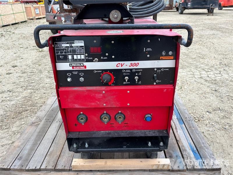 Lincoln CV300 Electric Welder Soldadoras