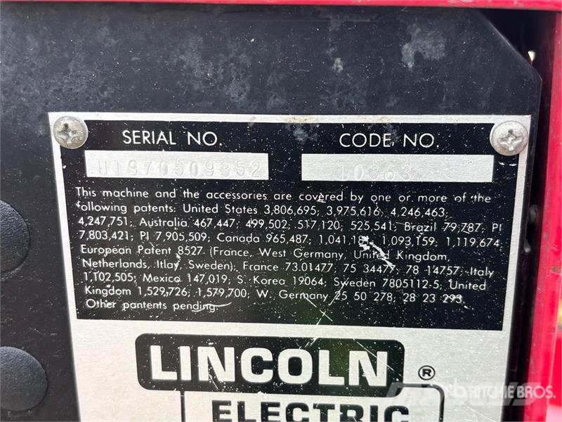 Lincoln CV300 Electric Welder Soldadoras