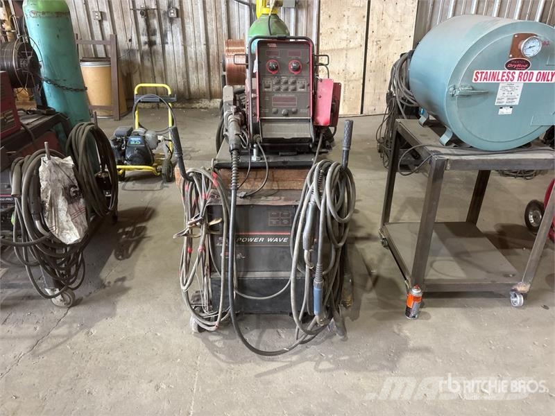 Lincoln Electric Electric PW455M/STT Electric Welder Soldadoras